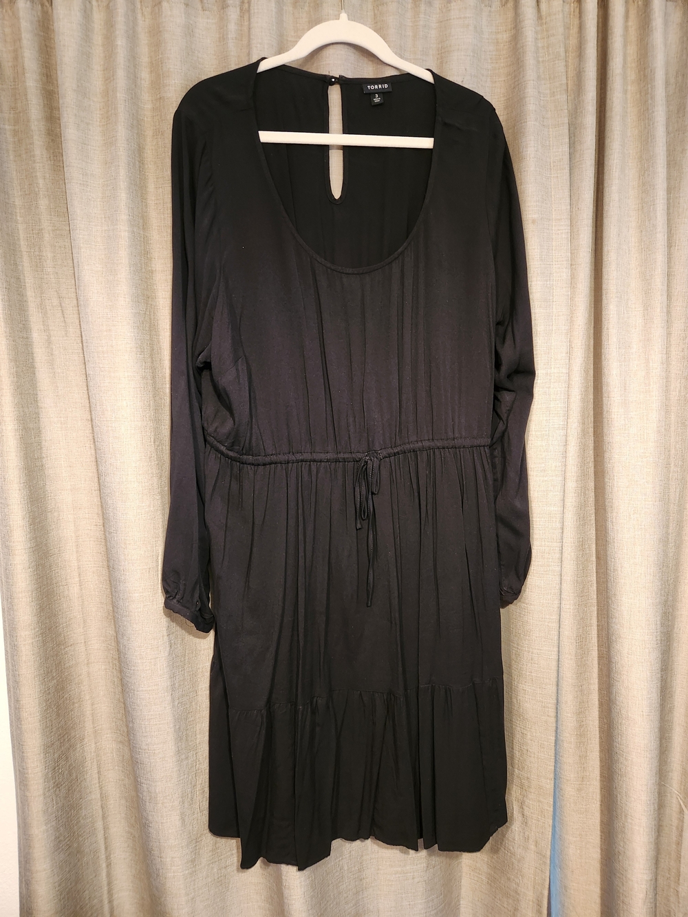 torrid Black Long-Sleeve Scoop Neck Drawstring Waist Dress
